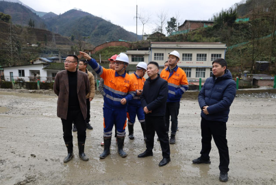 马边县县委常委、总工会主席徐泽星一行赴南宫NG28矿产三号矿山调研督导节后复工复产工作